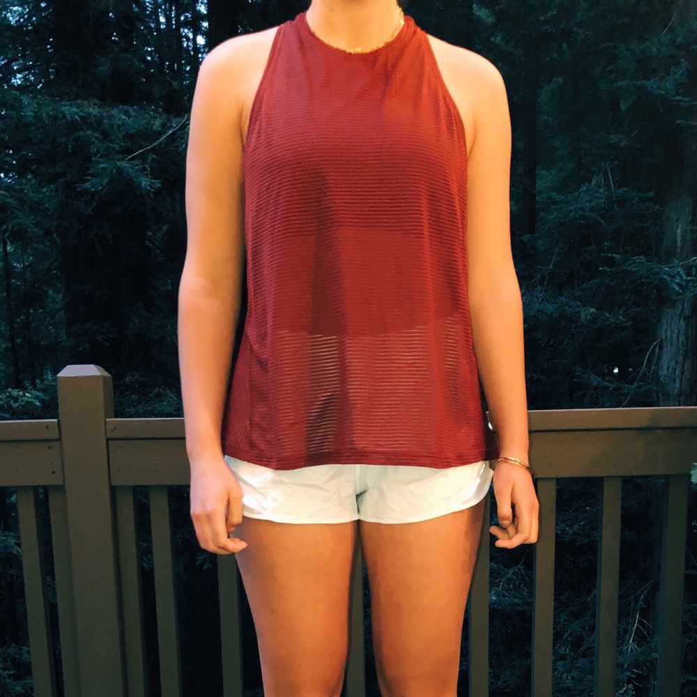 Lululemon workout top-can be worn multiple ways!